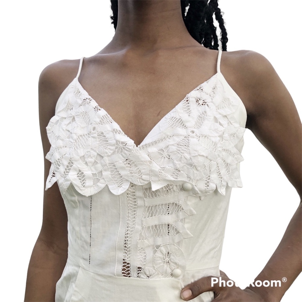 Vintage white lace yoke & bodice dress Uber feminine